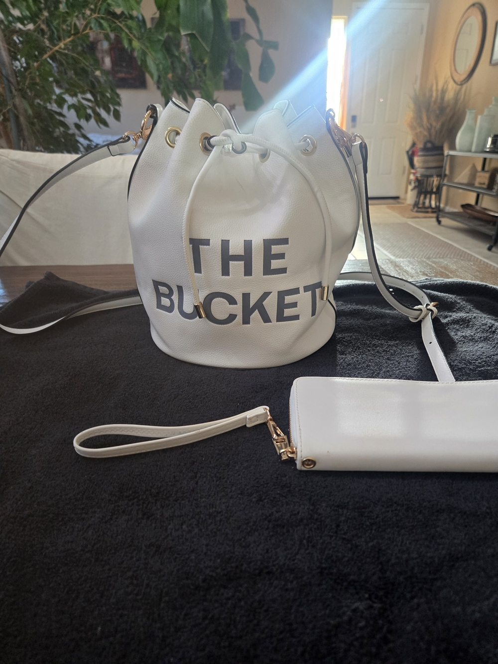 The Bucket White Drawstring Bucket Bag - Fashionable Women's Crossbody W/ Wallet - Picture 14 of 14